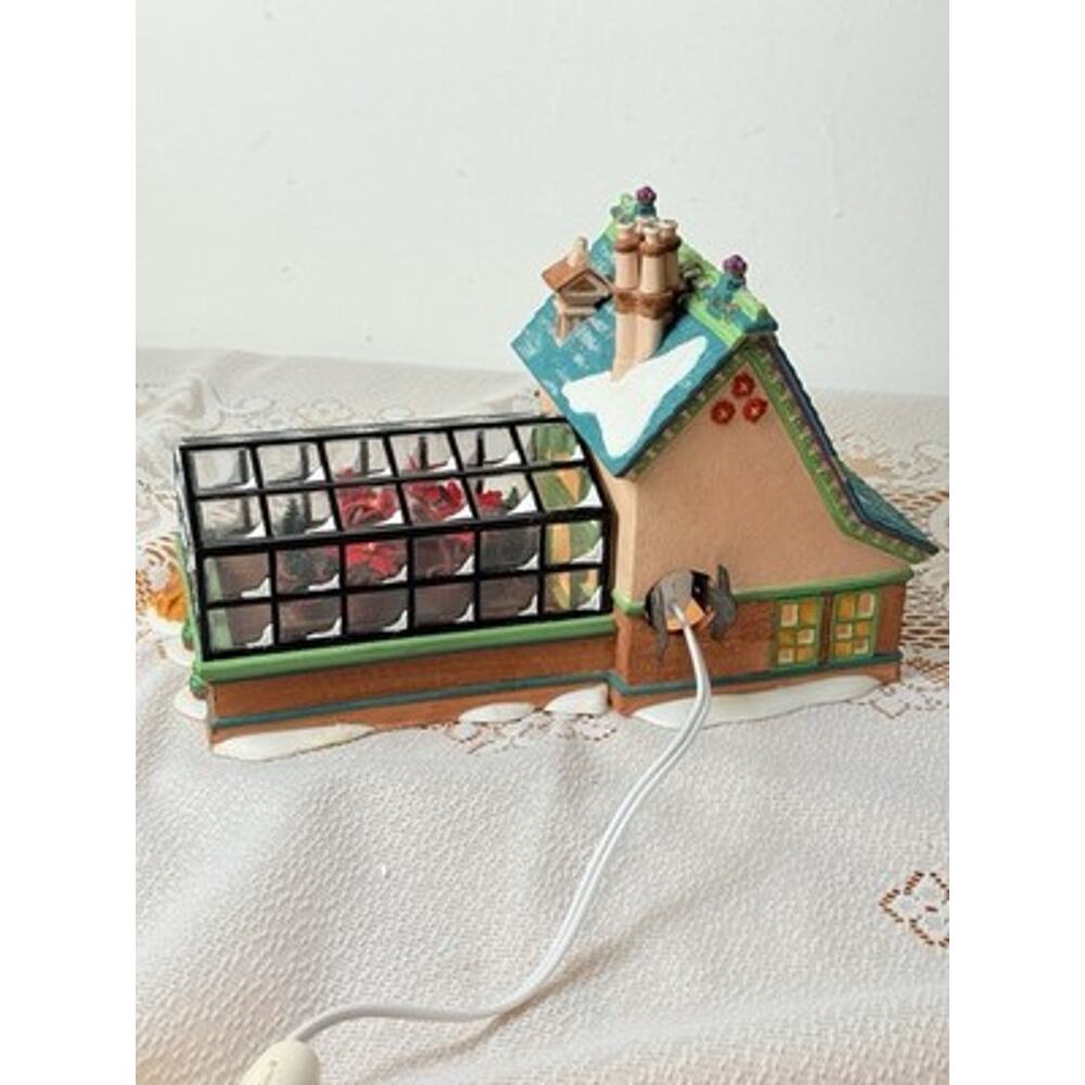 Dept 56 North Pole Series Mrs. Claus' Greenhouse Lighted Porcelain 1997-Read - Picture 12 of 16